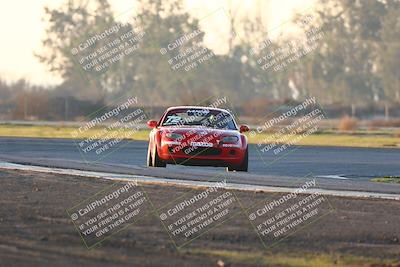 media/Jan-13-2024-CalClub SCCA (Sat) [[179f4822a7]]/Group 7/Sunset (Race)/